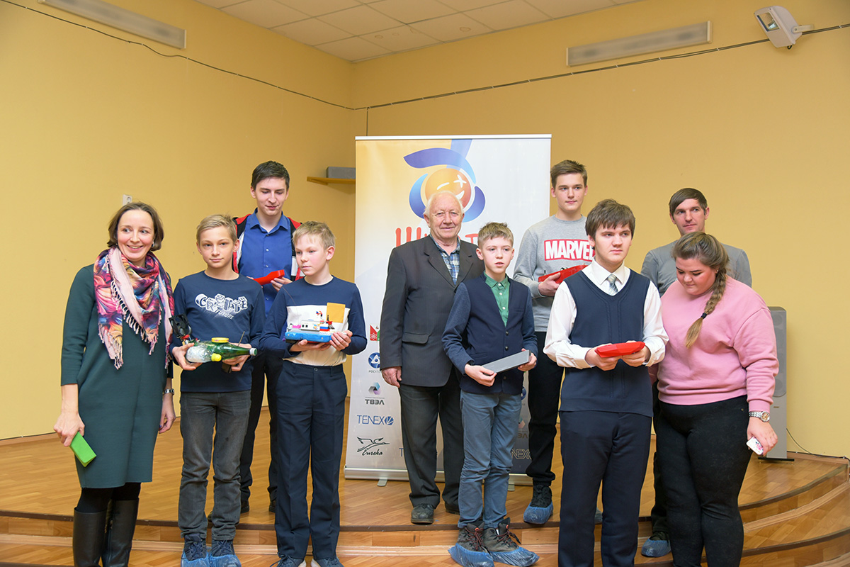 День учителя станции юных техников поздравить. Сют саров габдулин г. Сют саров. Сют саров. Станция юных техников чебоксары.