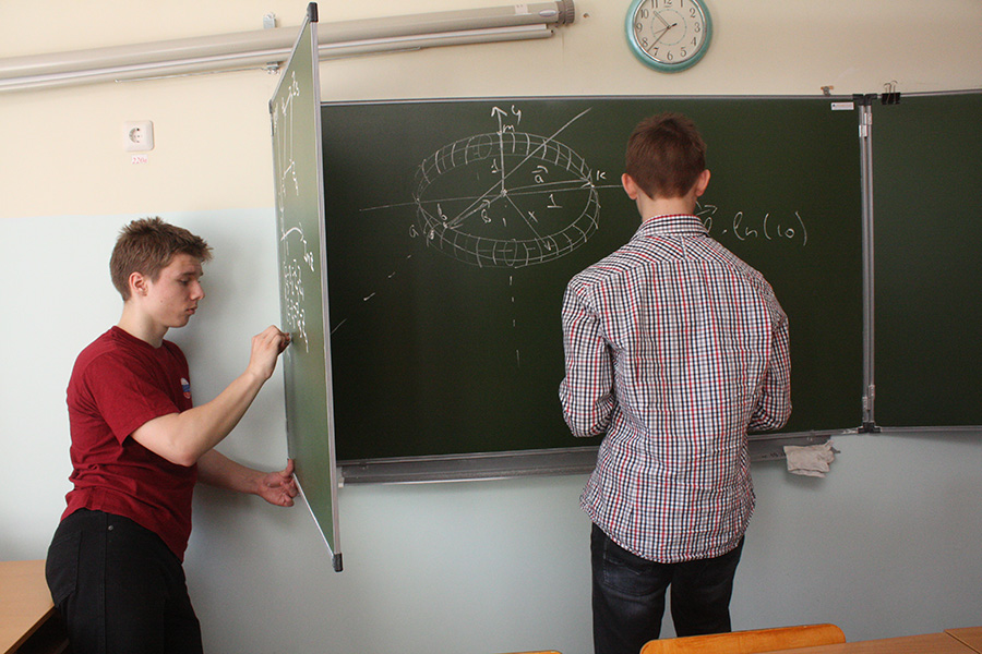 Заключительный этап всероссийской олимпиады школьников по математике в Сарове 2013_23