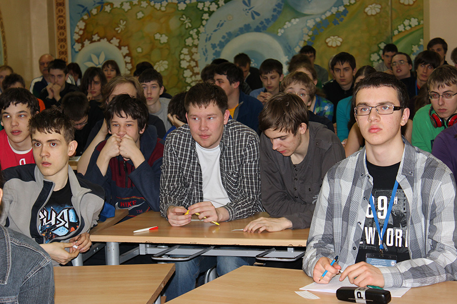 Заключительный этап всероссийской олимпиады школьников по математике в Сарове 2013_469